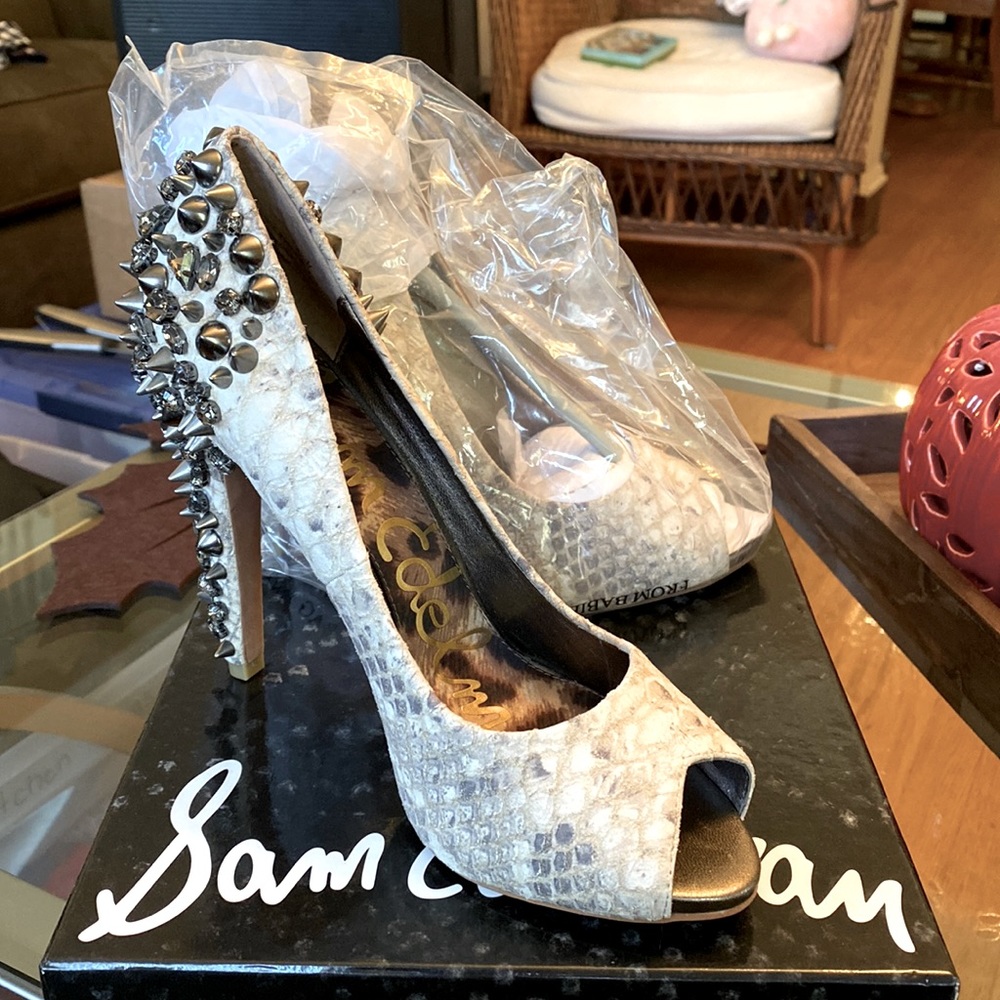 Sam Edelman Woman’s shoes